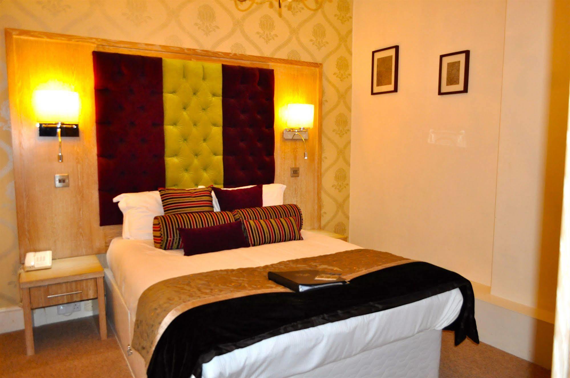 The Angel Inn Hotel Першор Екстер'єр фото