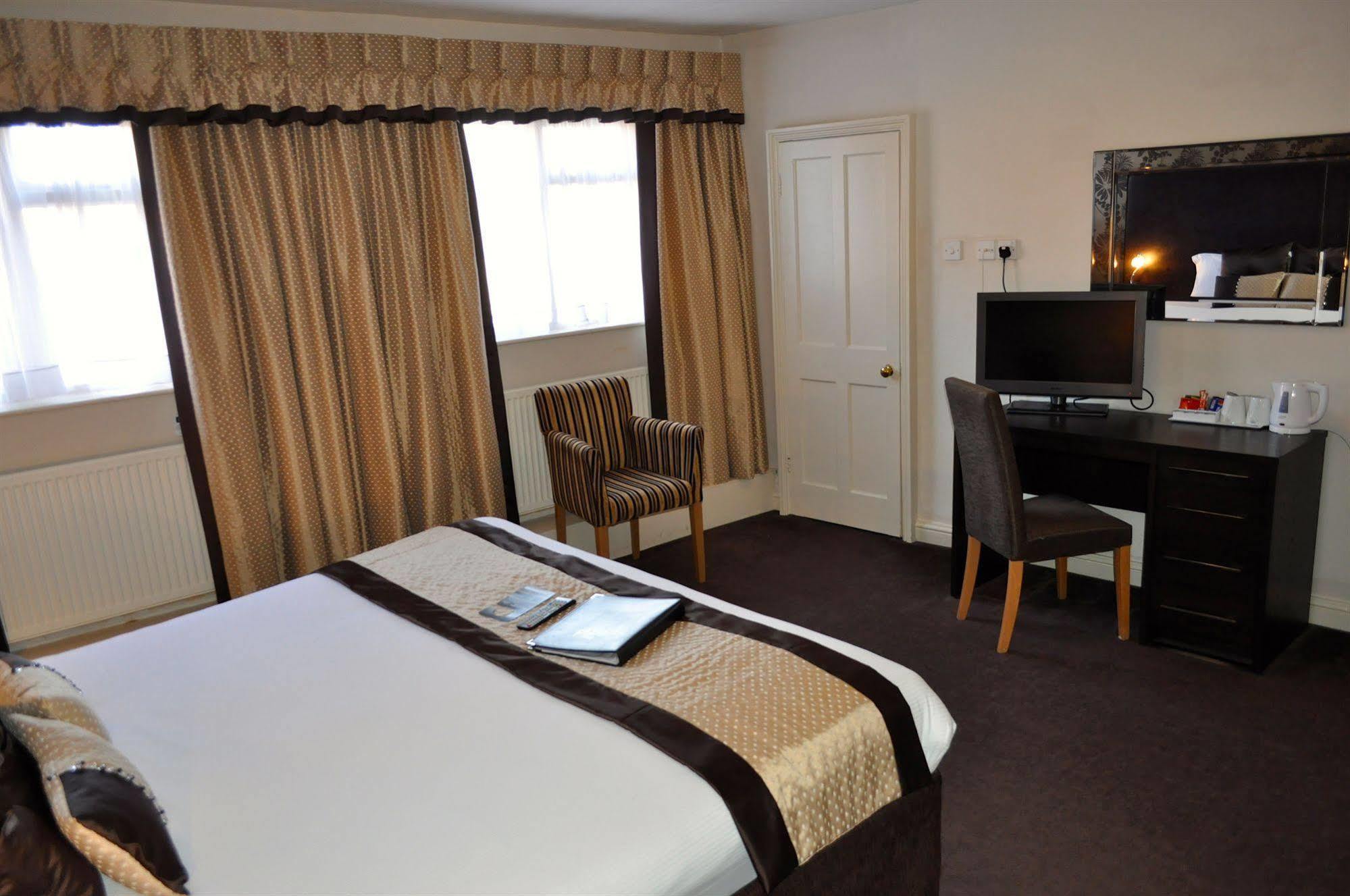 The Angel Inn Hotel Першор Екстер'єр фото